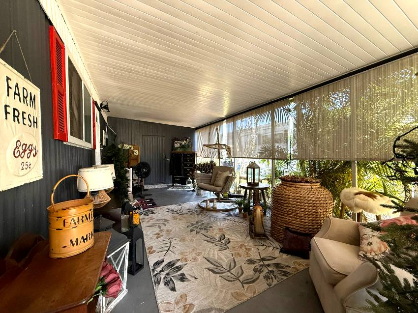 374 Teakwood Dr a Ellenton, FL Mobile or Manufactured Home for Sale